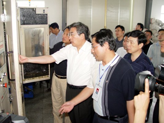 時任省委、省人大領(lǐng)導(dǎo)考察靈杰